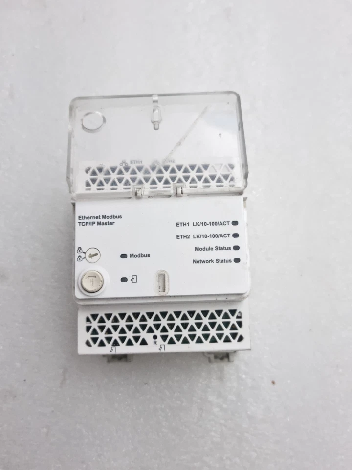 One Pcs Schneider Electric LV434011 Ethernet Modbus TCP/IP Master 24Vdc FreeShip